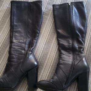 Black knee-length Boots